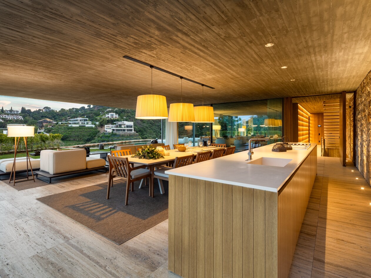Villa Mashrabiya — Outdoor kitchen island
