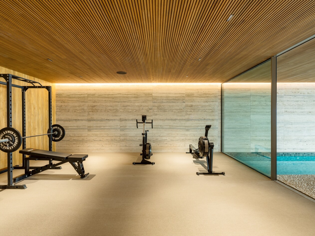 Villa Mashrabiya — Gym indoor pool